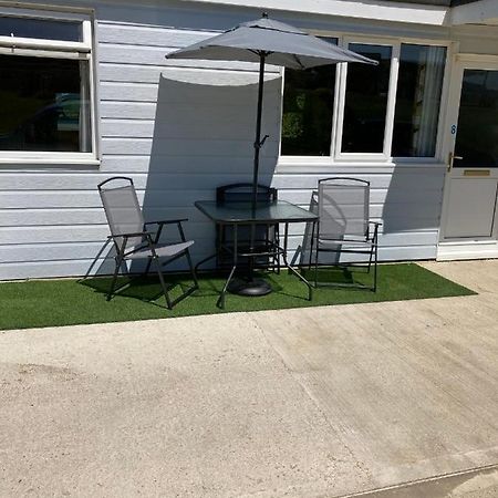 8 Sandy Bottom Sandown Bay Holiday Park, Reduced Ferry, Please Contact Us 外观 照片